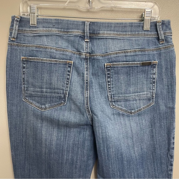 Chico’s So Slimming Girlfriend Crop denim Chicos size 0.5 (US 6) - Picture 3 of 12